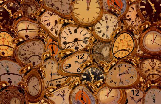 「信念」なんて持つな！？本当に賢い判断ができるテクニック