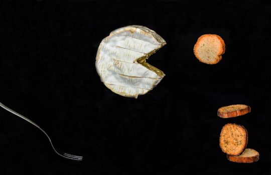 「脳内食事」で食欲を抑える！？