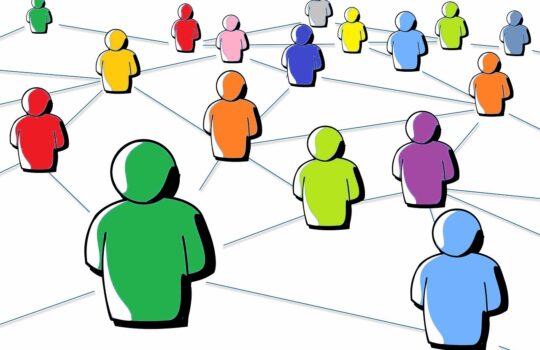 「広く浅く」vs「狭く深く」あなたの人間関係のスタイルは？